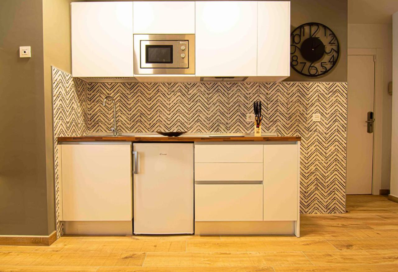 Apartamentos Leonor 말라가 외부 사진