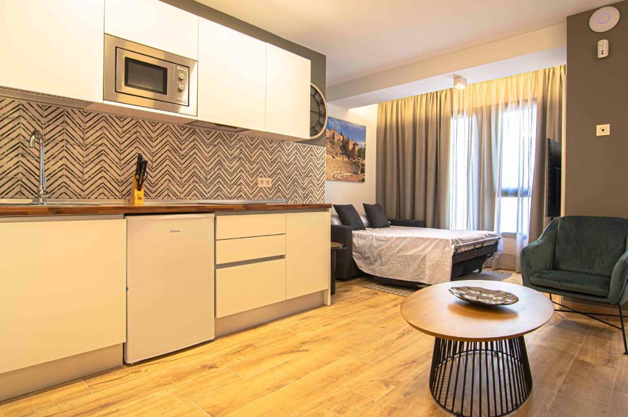 Apartamentos Leonor 말라가 외부 사진