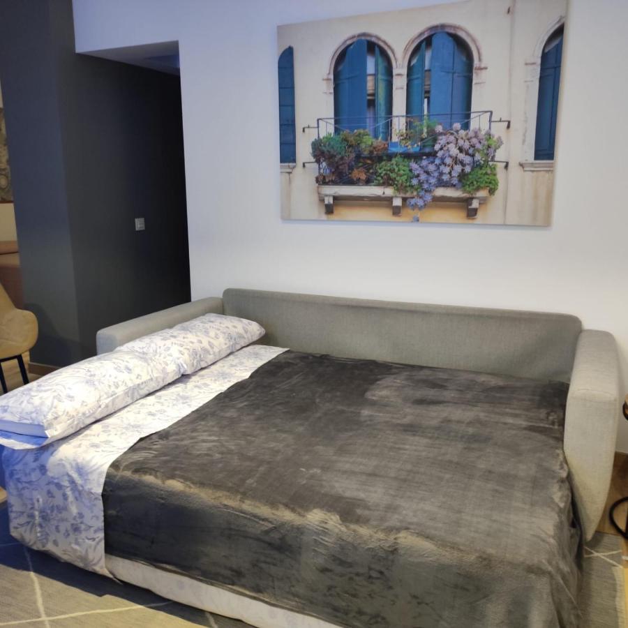Apartamentos Leonor 말라가 외부 사진
